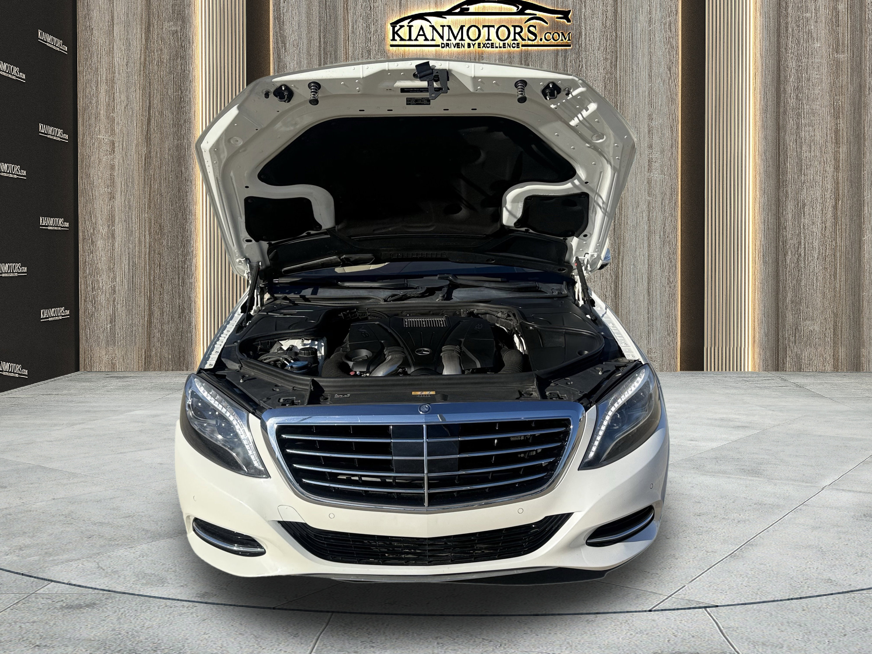 Used 2015 Mercedes-Benz S 550 Sedan w/ Premium 1 Package image 14