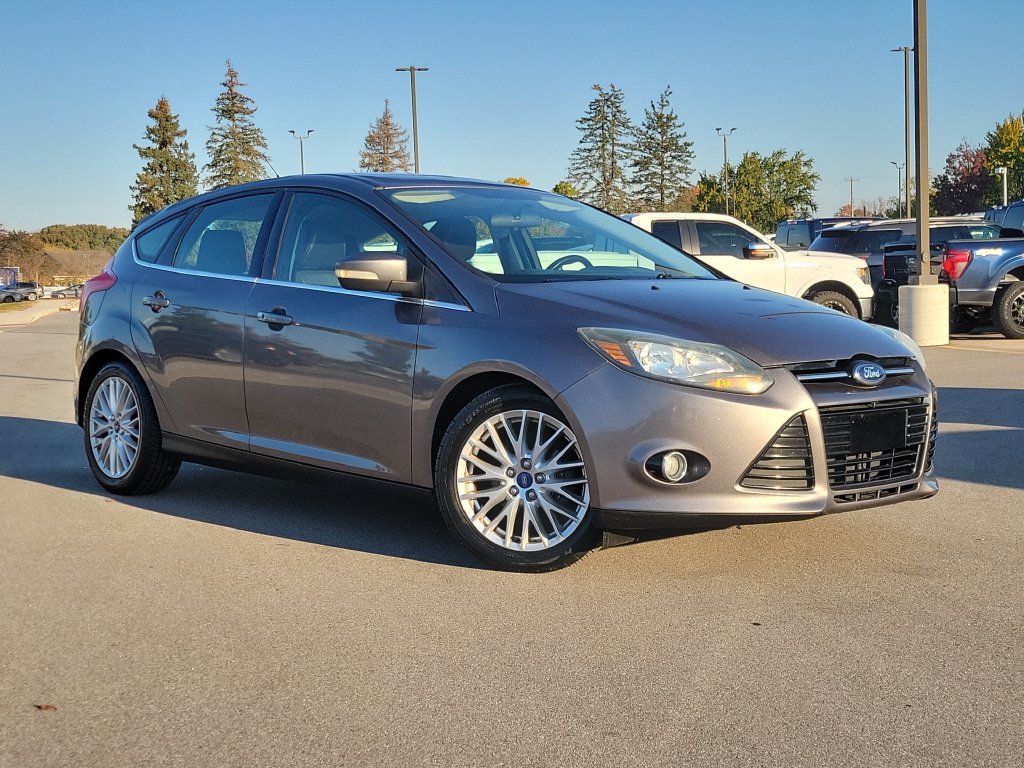 Used 2013 Ford Focus Titanium FWD image 34