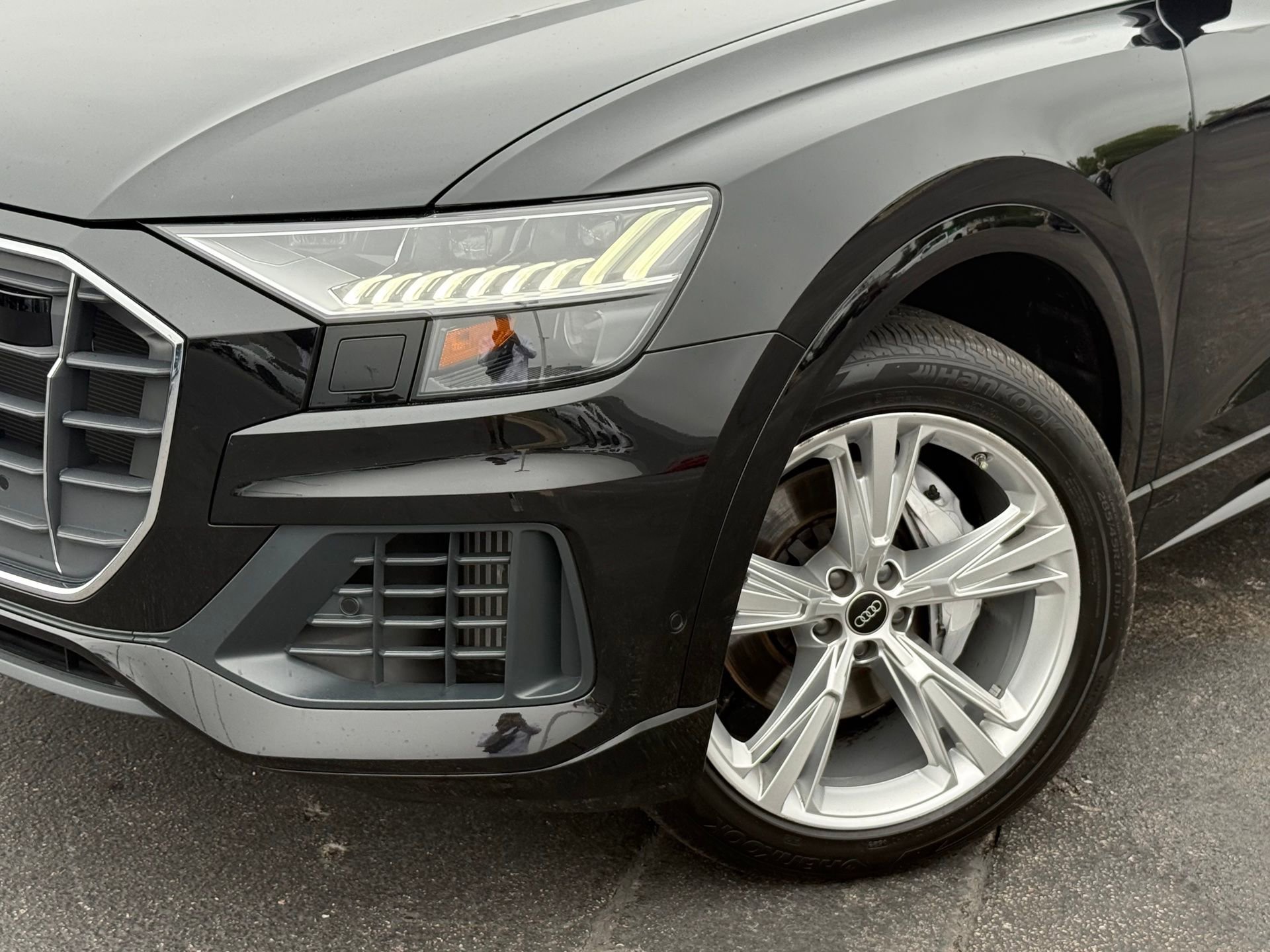 Certified 2023 Audi Q8 Premium w/ Convenience Package AWD/4WD image 2