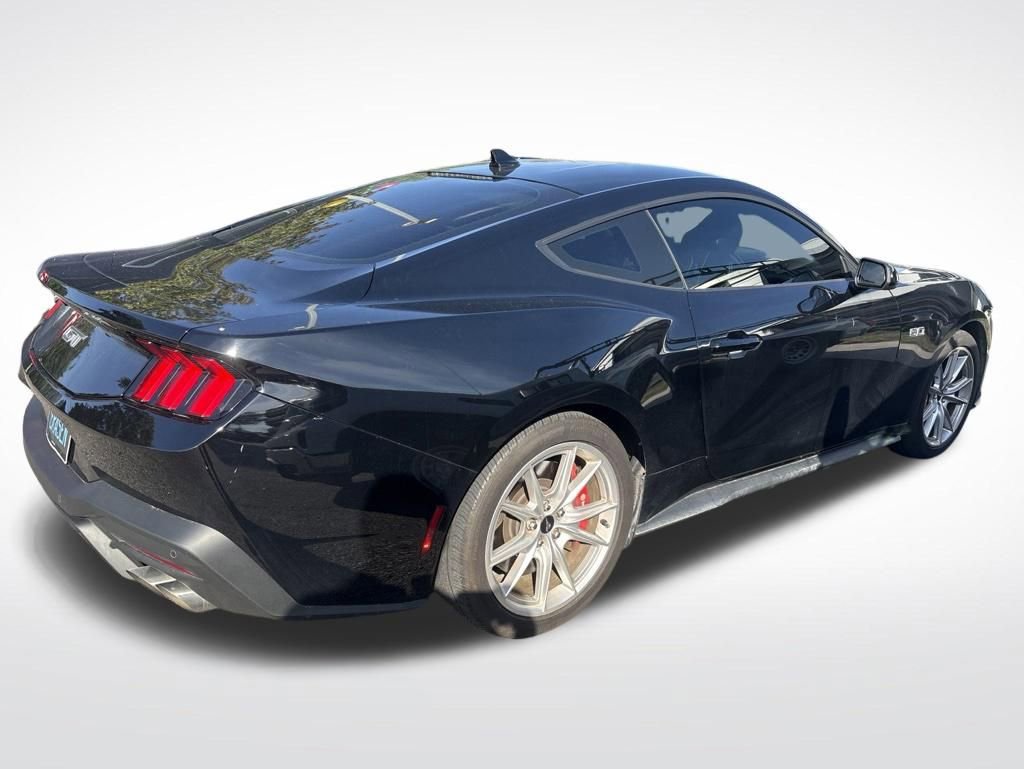 Used 2024 Ford Mustang GT Premium RWD image 11