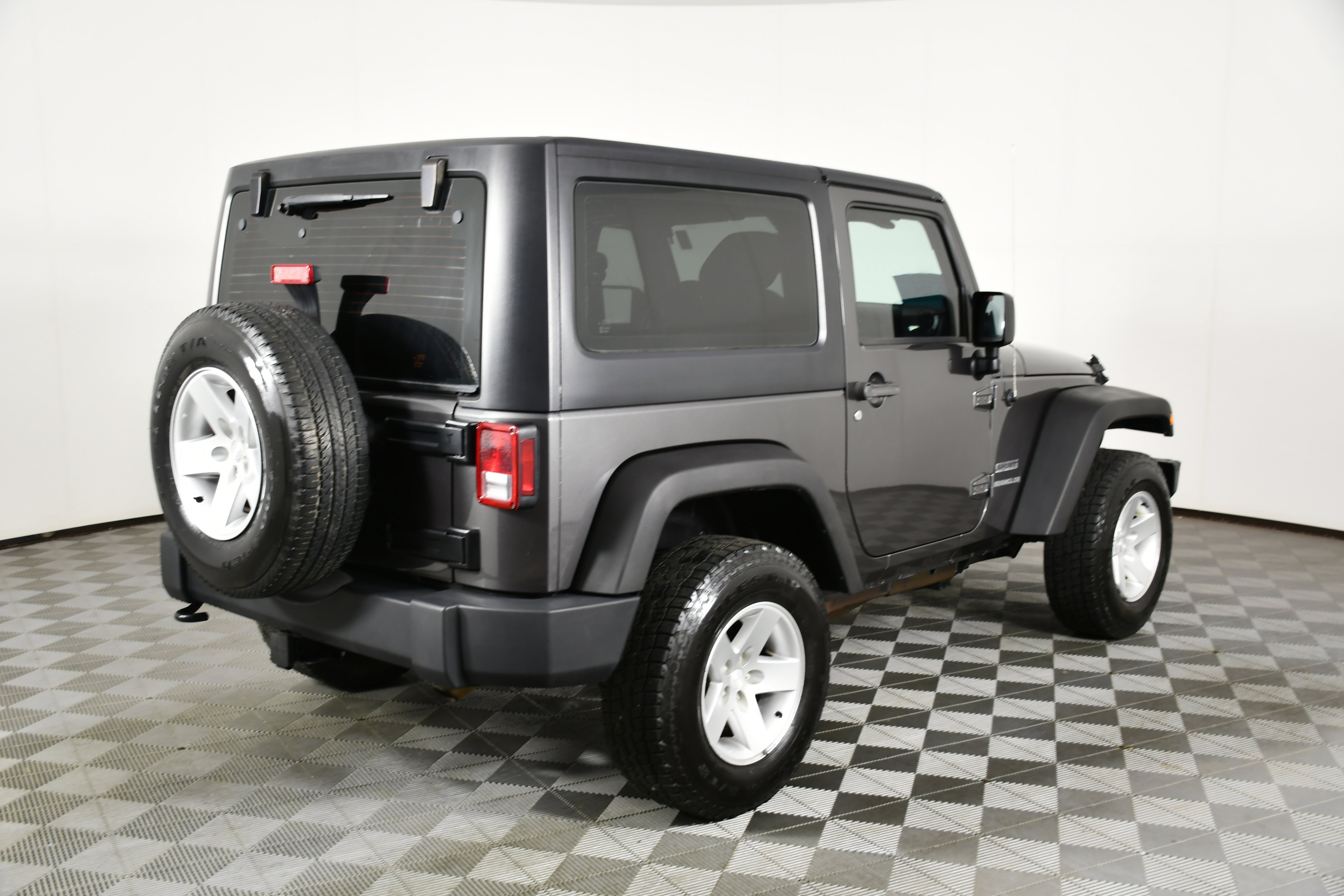 Used 2014 Jeep Wrangler Sport image 6