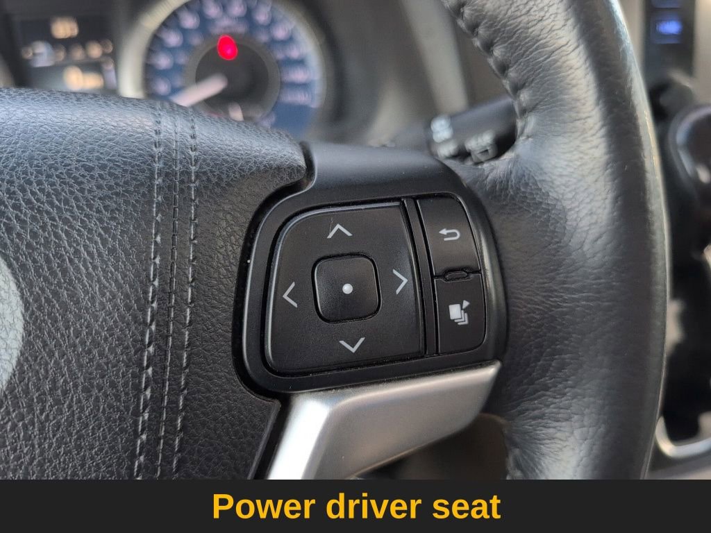 Used 2017 Toyota Sienna XLE w/ XLE Navigation Package image 14