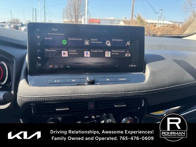 Used 2024 Nissan Rogue SL w/ SL Premium Package image 12