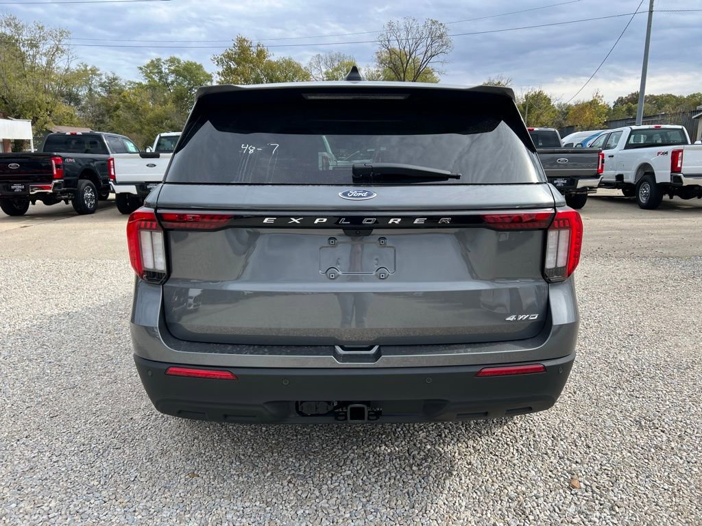 New 2026 Ford Explorer Active image 7