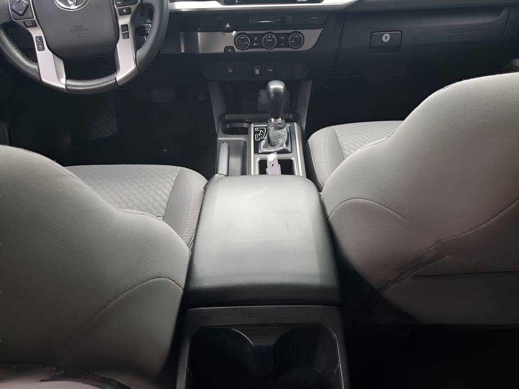 Used 2021 Toyota Tacoma SR5 image 22