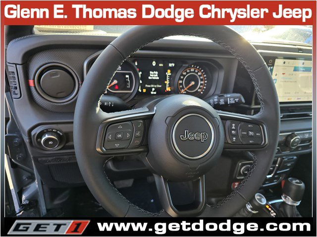 New 2026 Jeep Wrangler Unlimited Rubicon AWD/4WD image 11
