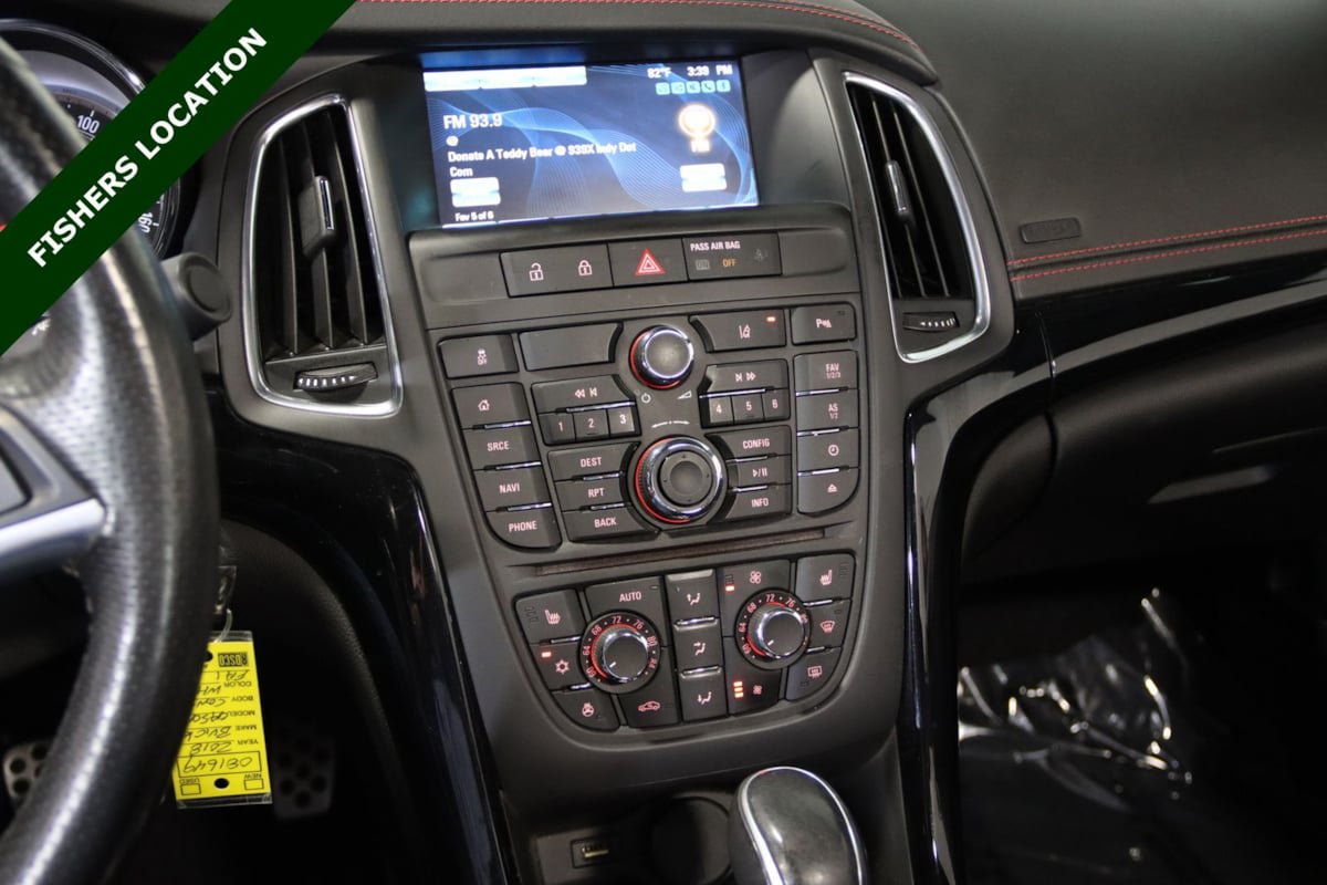 Used 2018 Buick Cascada Sport Touring w/ Dark Effects Package FWD image 43