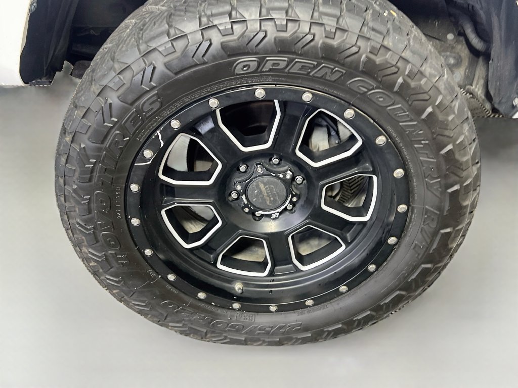 Used 2019 Toyota Tacoma SR w/ SR Convenience Package AWD/4WD image 10