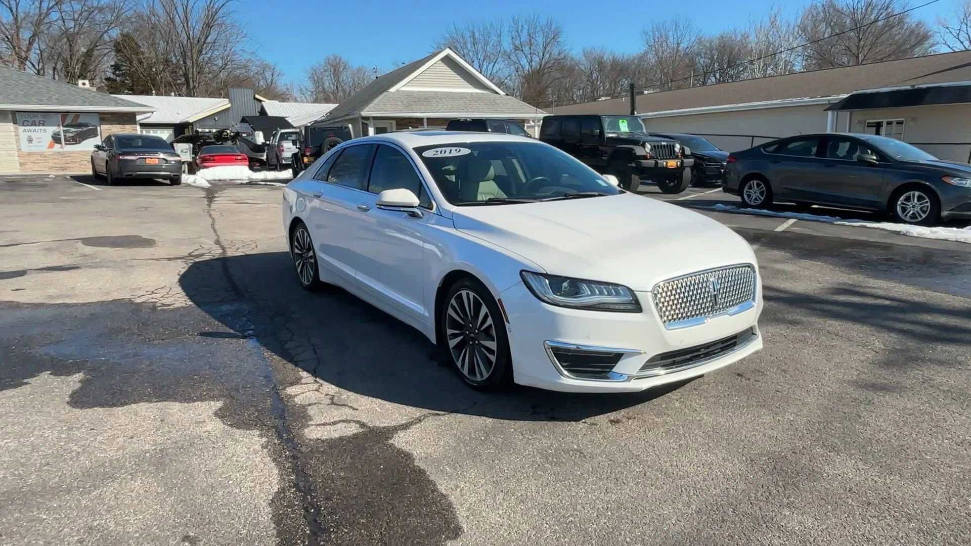 Used 2019 Lincoln MKZ Reserve image 2