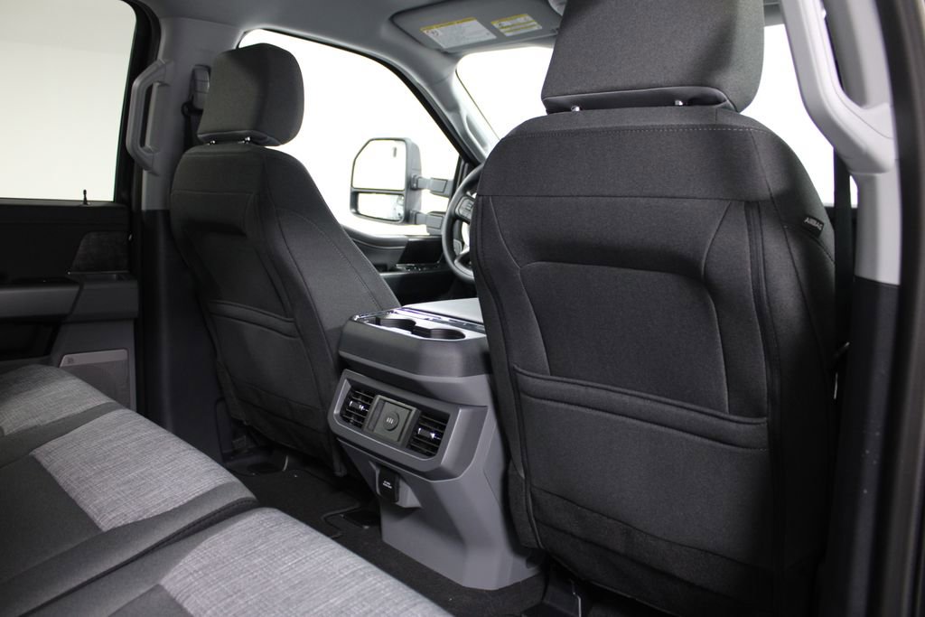 New 2026 Ford F250 XLT w/ XLT Premium Package image 34