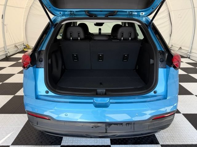 New 2027 Chevrolet Bolt RS w/ Technology Package FWD image 4