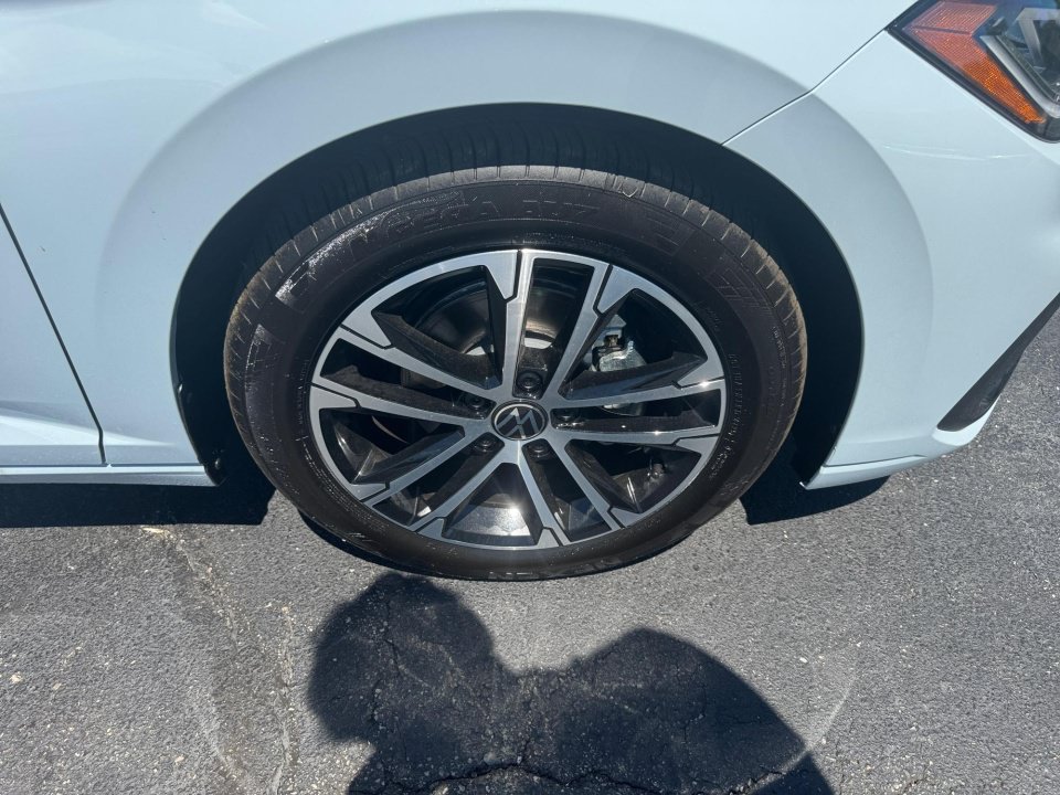 New 2026 Volkswagen Jetta Sport FWD image 25