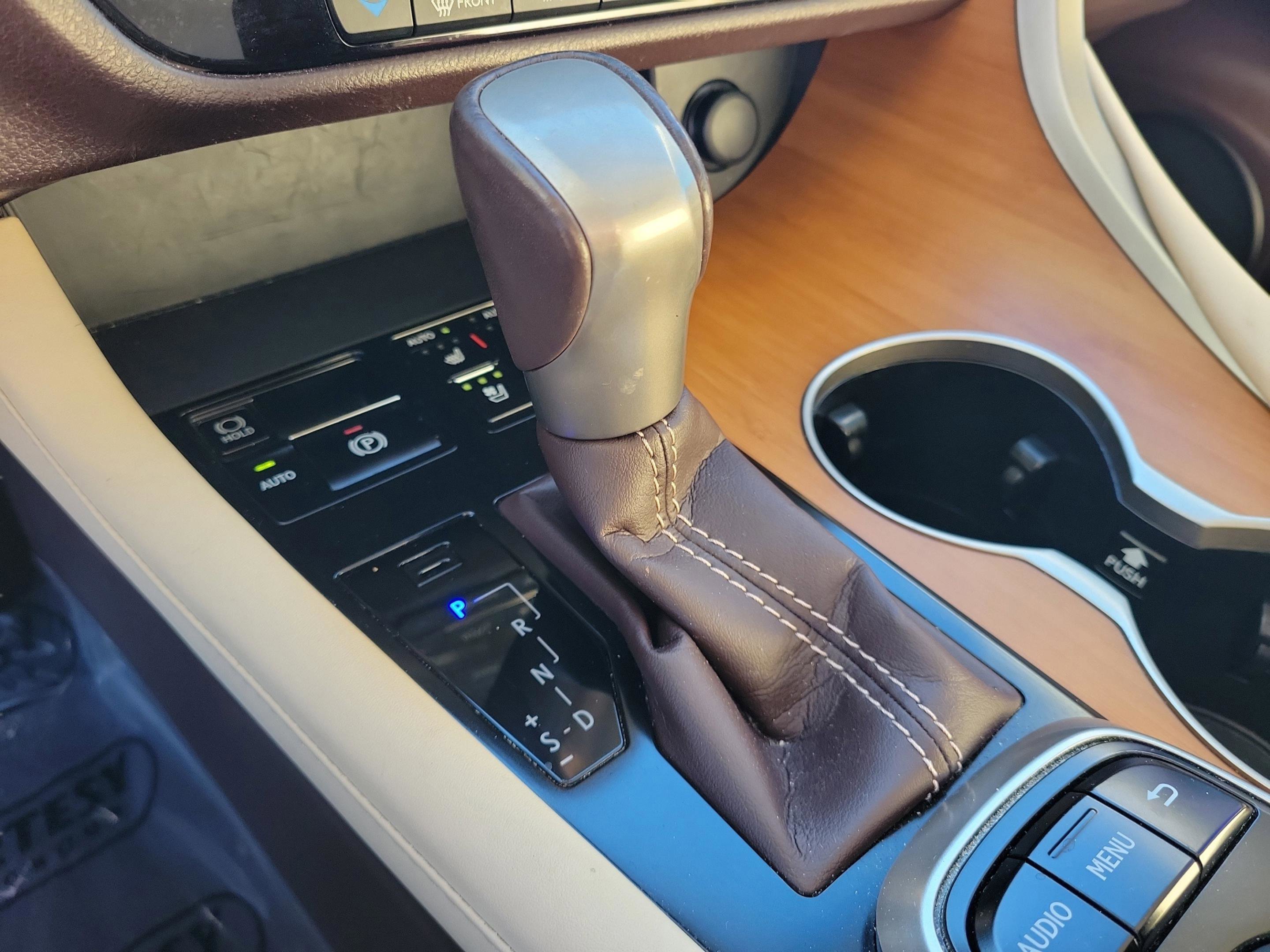 Used 2018 Lexus RX 350 FWD w/ Premium Package image 34