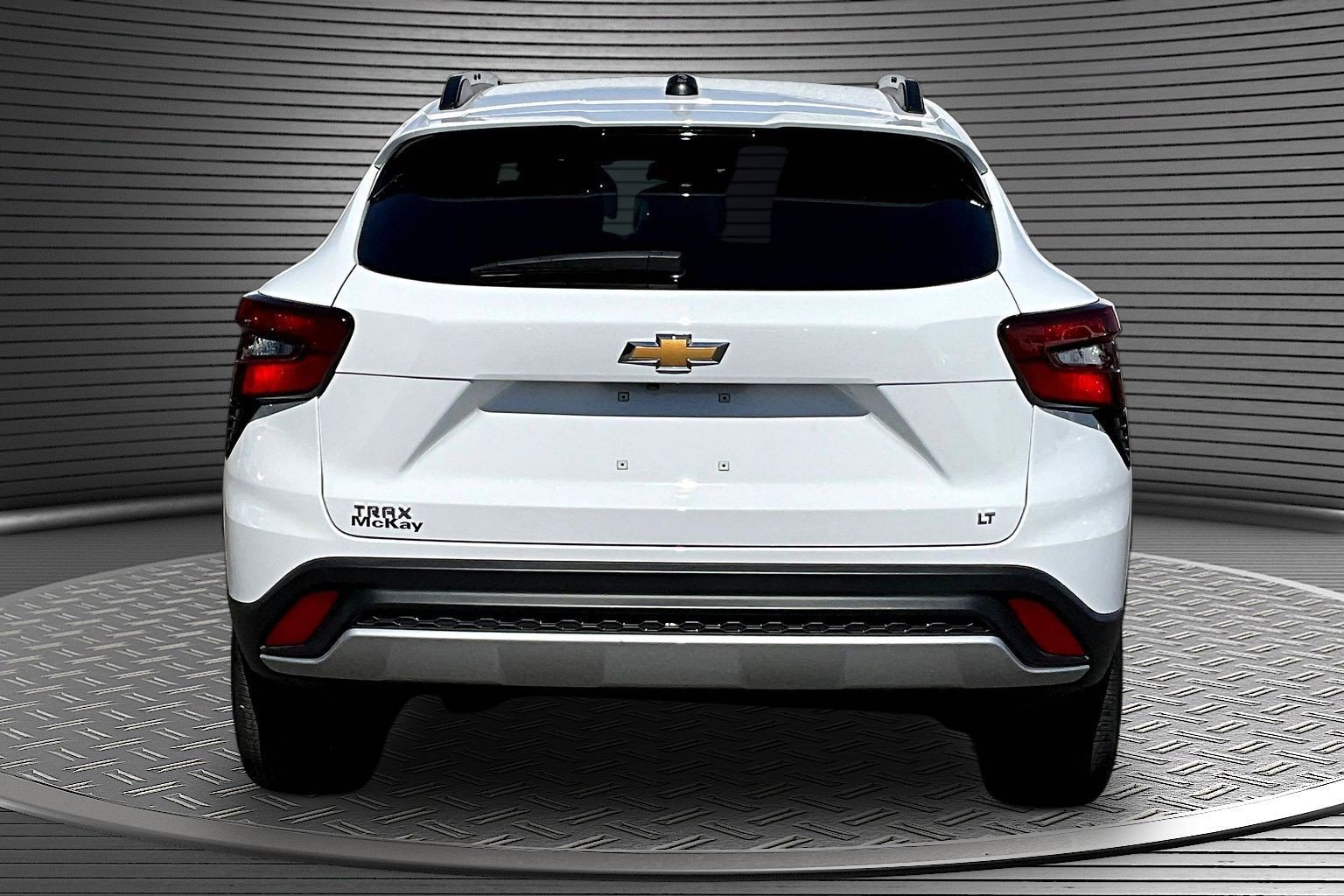 Used 2025 Chevrolet Trax LT w/ LT Convenience Package FWD image 5
