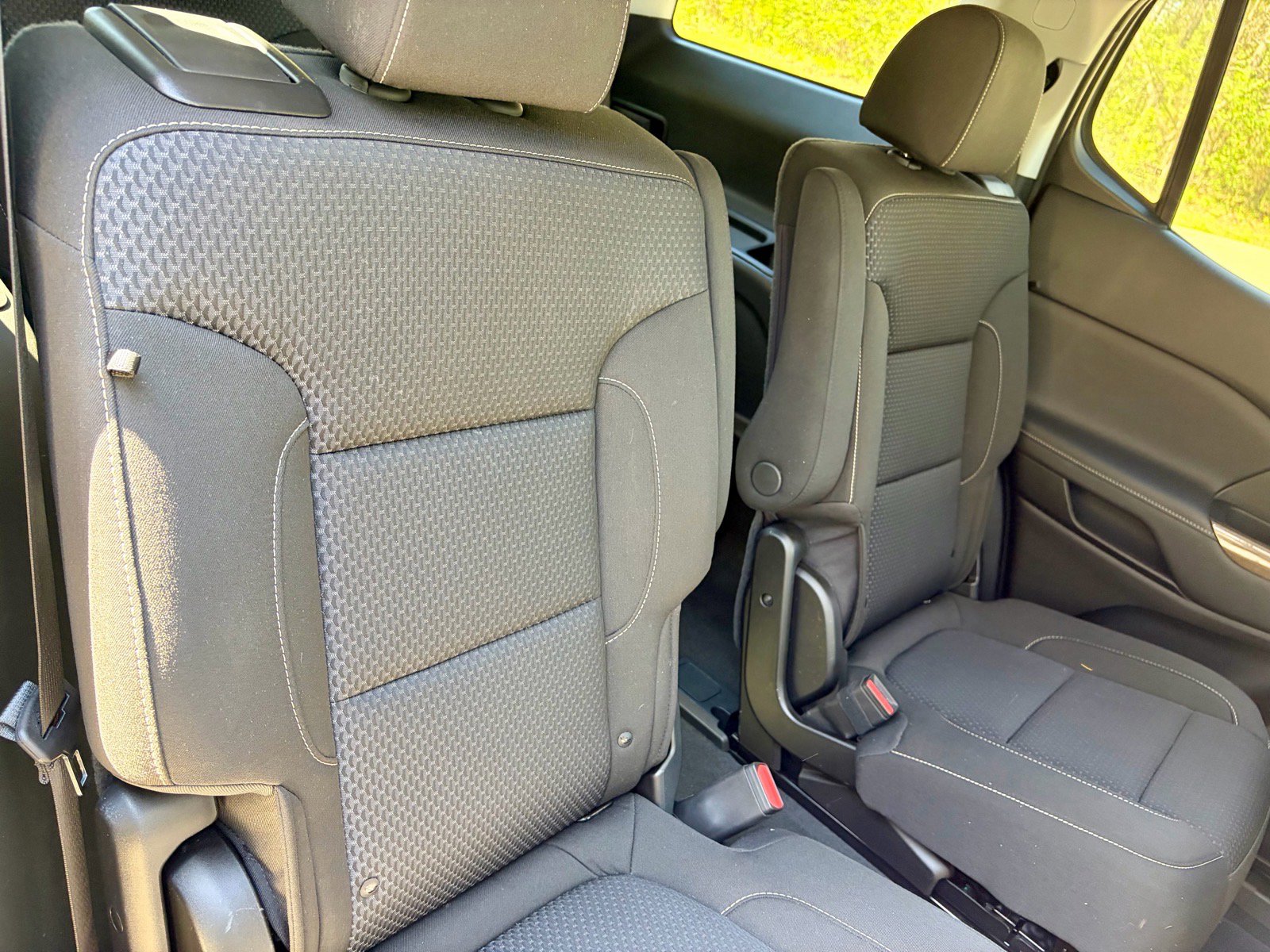 Used 2023 GMC Acadia SLE w/ Driver Convenience Package FWD image 20