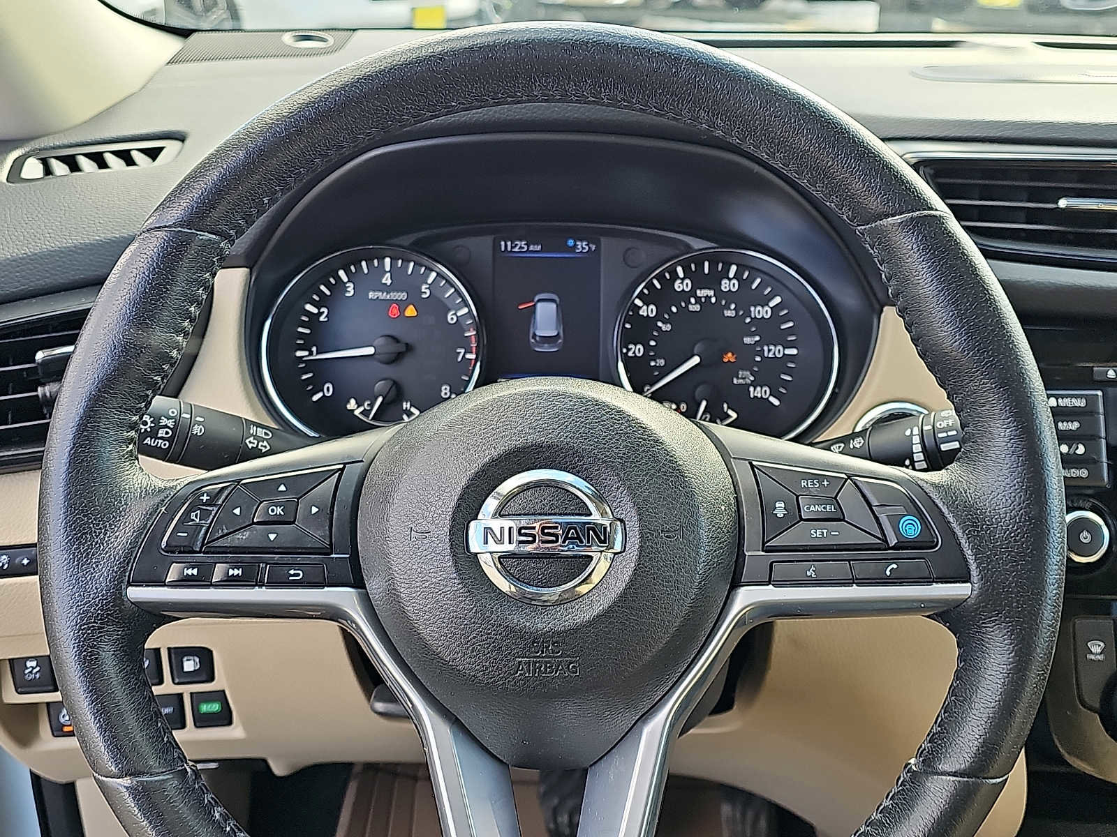 Used 2019 Nissan Rogue SL w/ Premium Package image 21