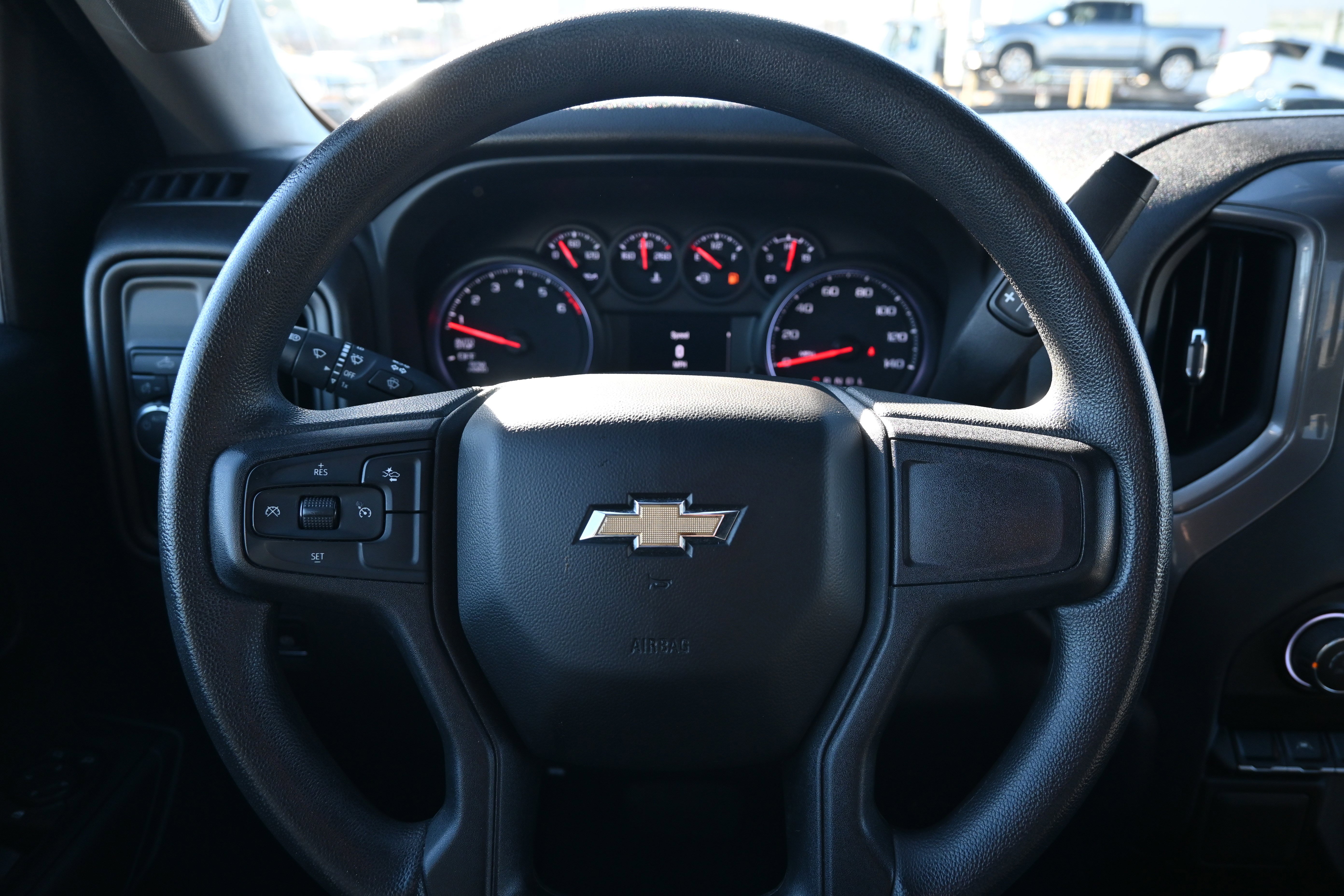 Used 2022 Chevrolet Silverado 1500 Custom image 18