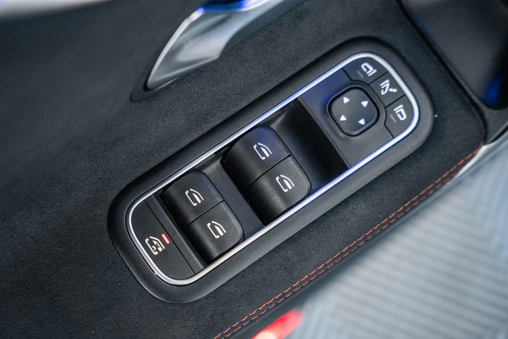 Used 2024 Mercedes-Benz CLA 35 AMG 4MATIC image 40