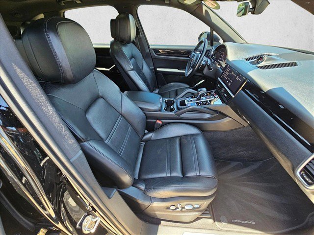 Used 2019 Porsche Cayenne AWD/4WD image 20