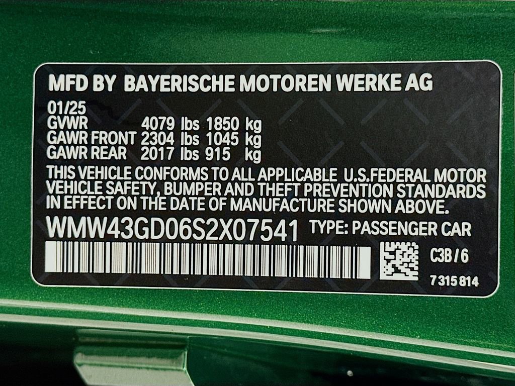 Certified 2025 MINI Cooper 4-Door Hardtop FWD image 31