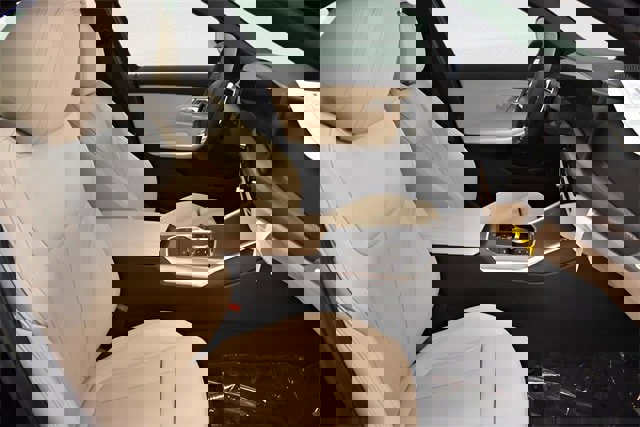 New 2026 BMW 330i xDrive Sedan w/ Convenience Package image 14