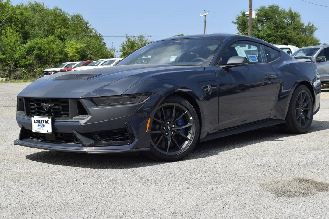 New 2025 Ford Mustang Dark Horse