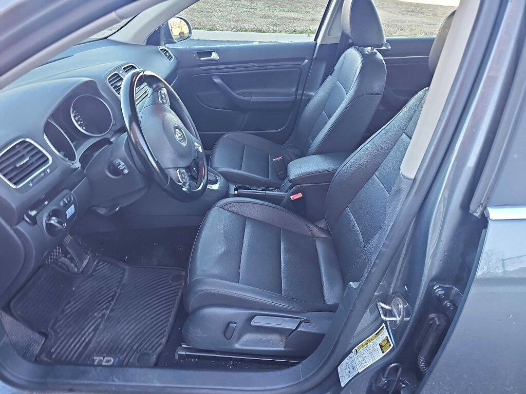 Used 2013 Volkswagen Jetta TDI image 16