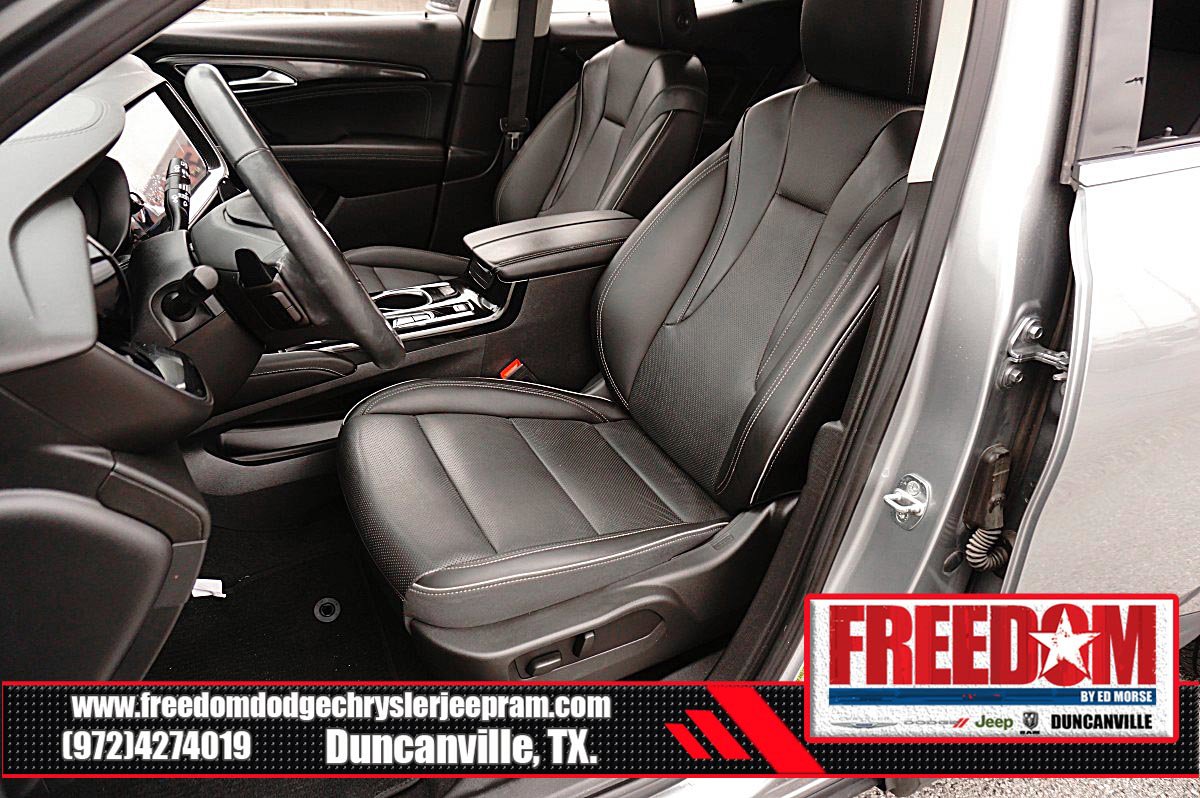 Used 2023 Buick Envision Essence AWD/4WD image 13