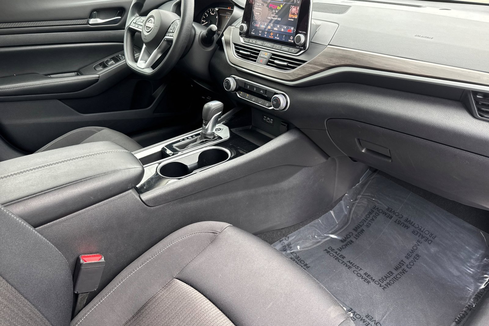 Used 2024 Nissan Altima 2.5 SV image 17