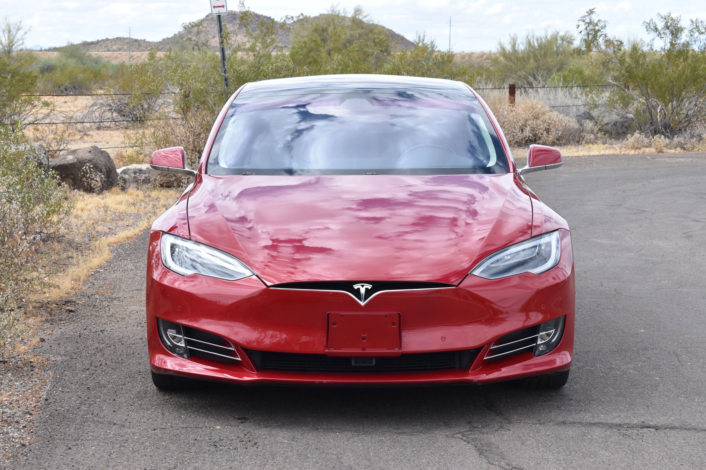 Used 2017 Tesla Model S P100D image 2