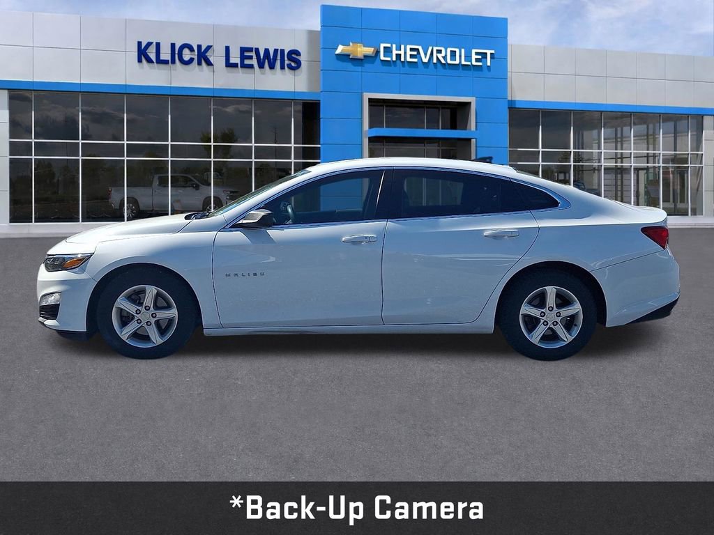 Used 2021 Chevrolet Malibu LS FWD image 4
