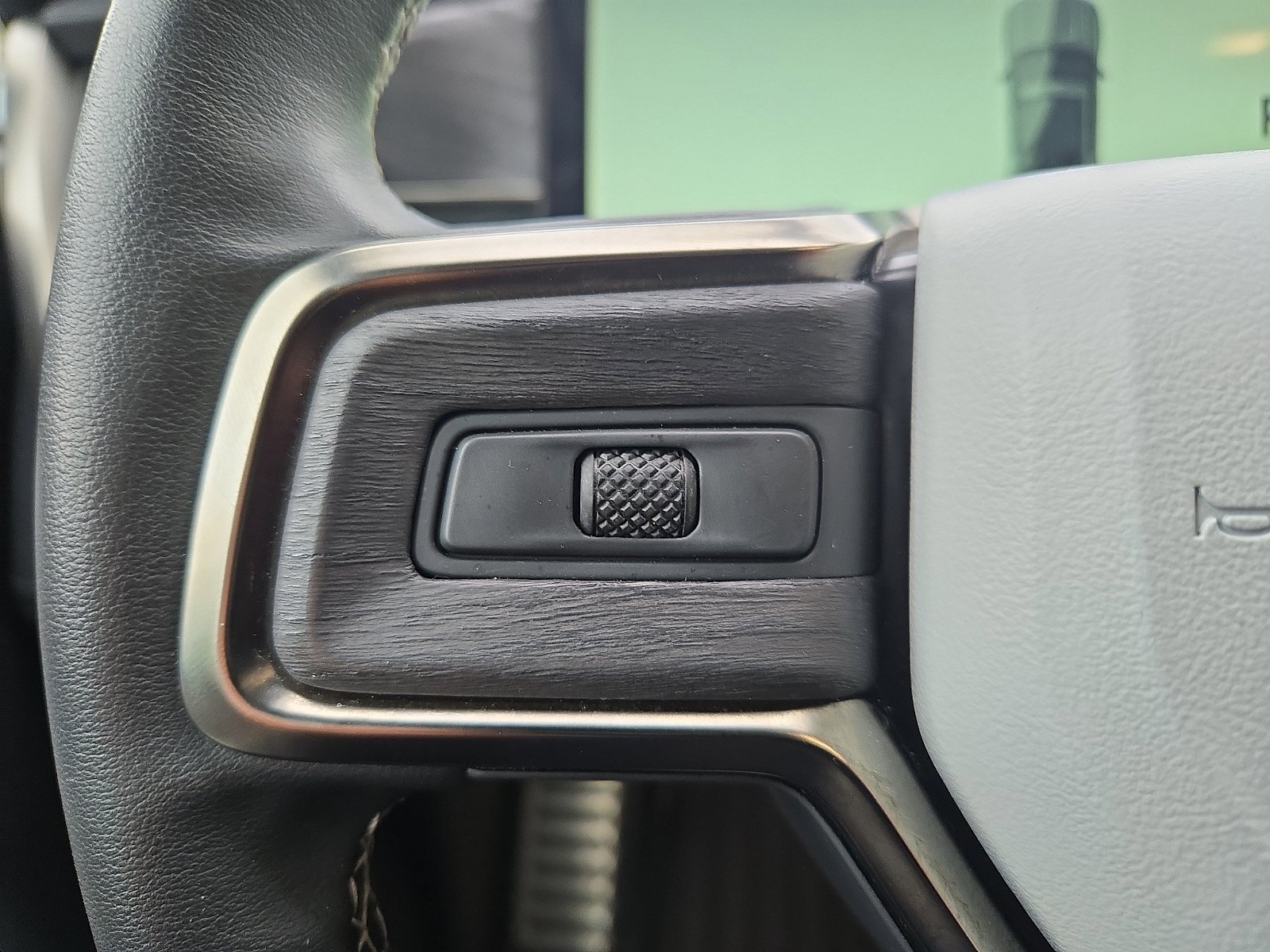 Used 2023 Rivian R1T Adventure AWD/4WD image 24