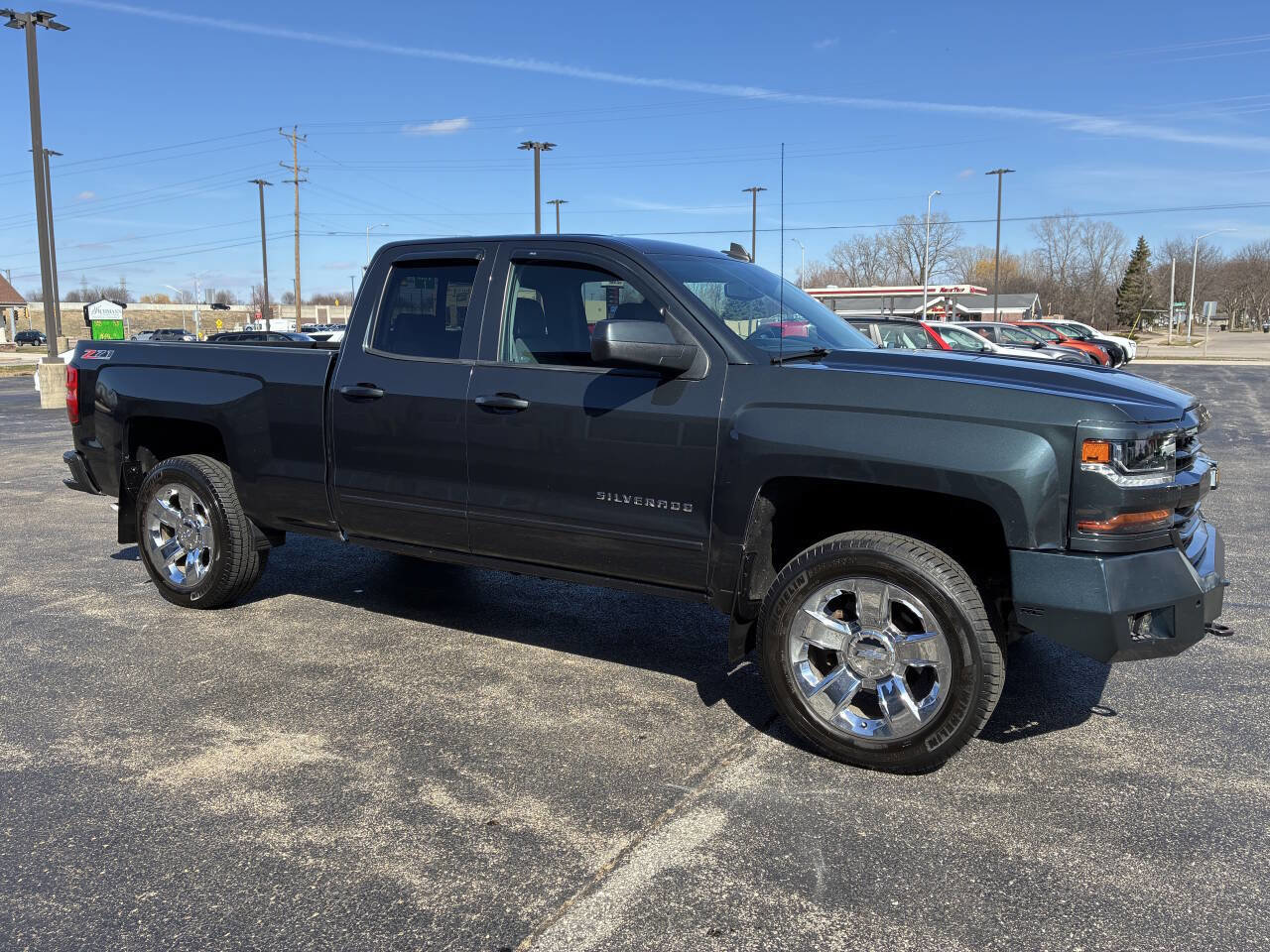 Used 2017 Chevrolet Silverado 1500 LT w/ All Star Edition image 15