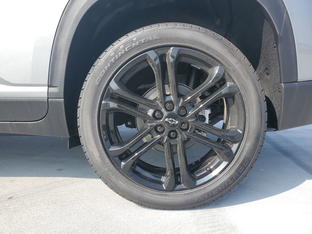 New 2026 Chevrolet Traverse LT w/ Driver Confidence Package image 5