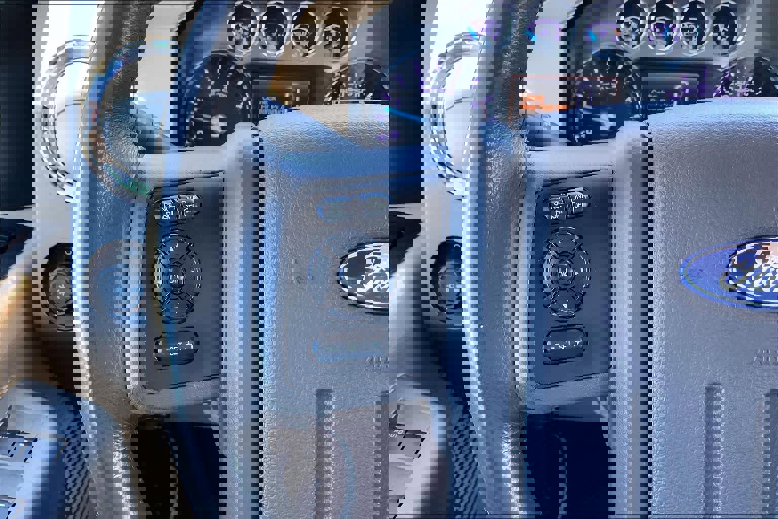 Used 2012 Ford F350 Lariat w/ Lariat Ultimate Pkg image 22