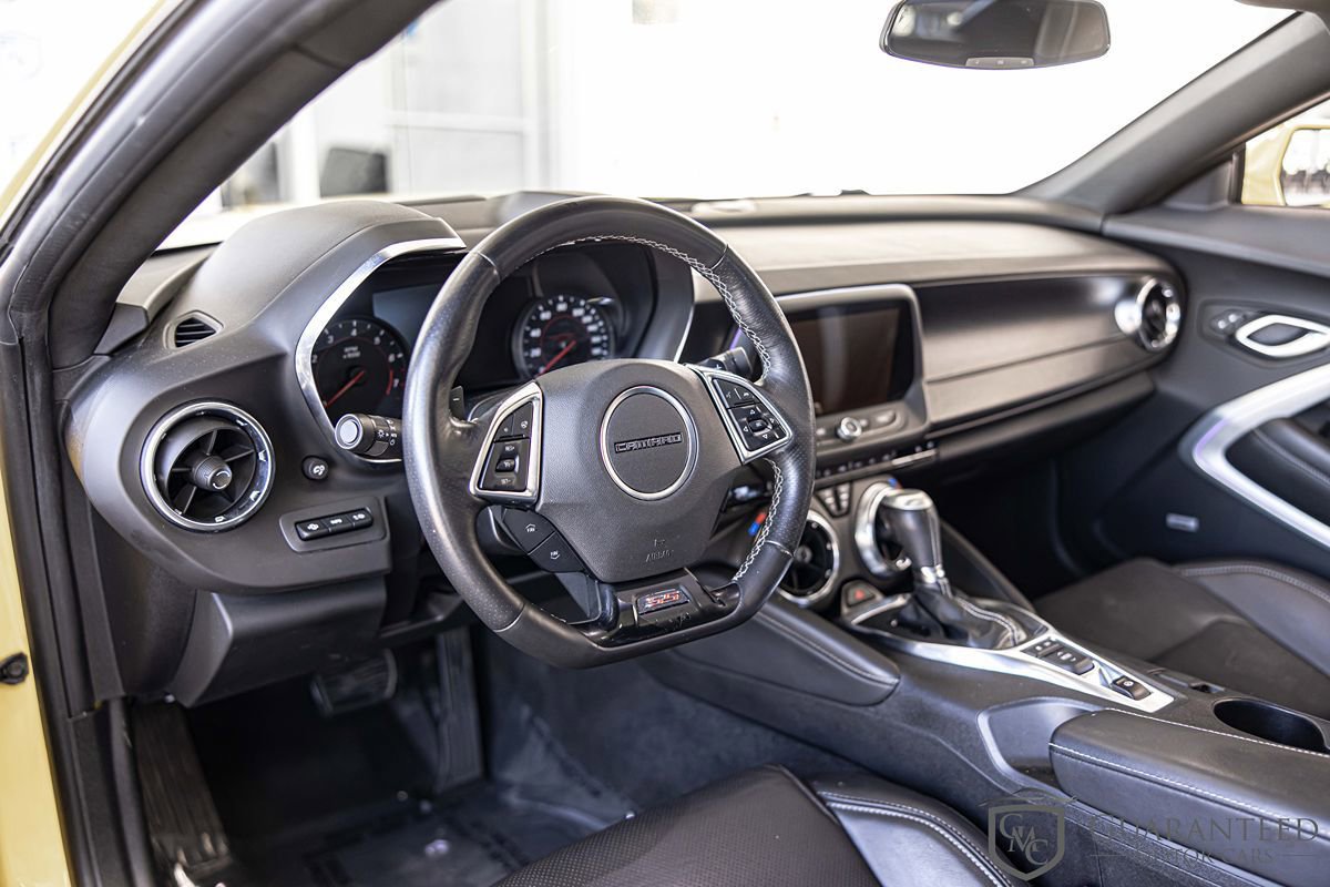 Used 2018 Chevrolet Camaro SS RWD image 19