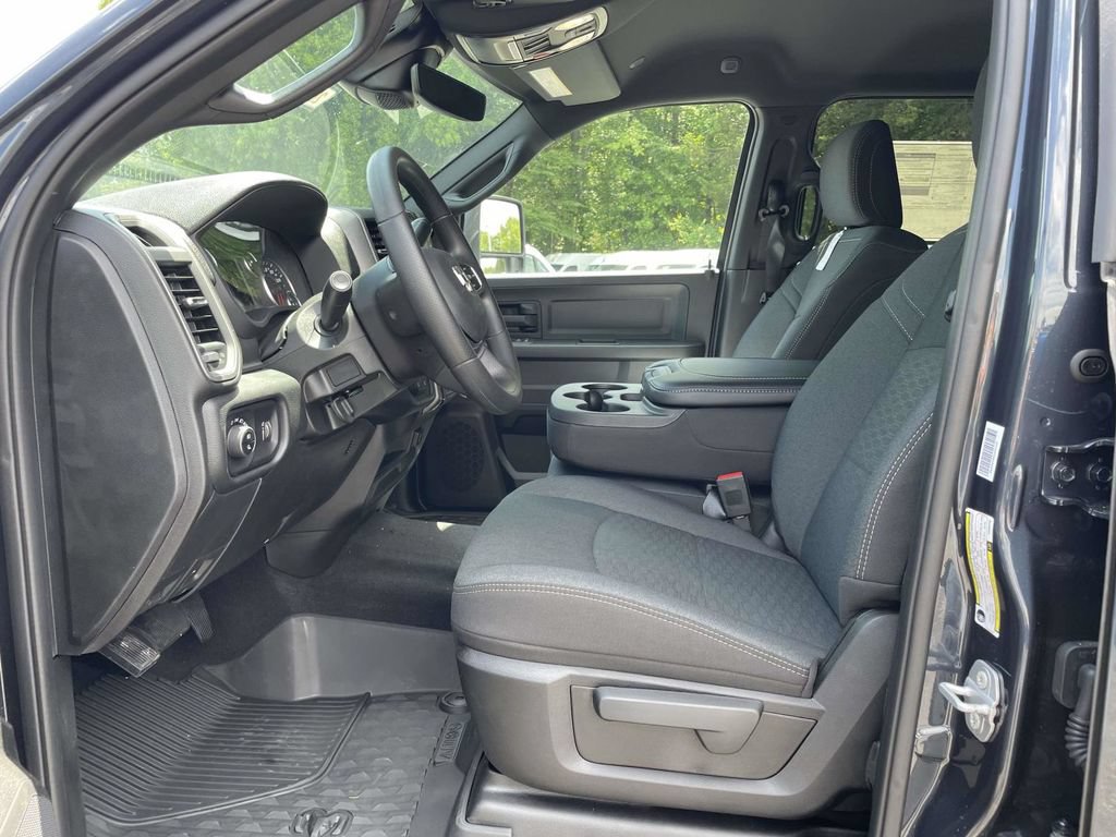 New 2026 RAM 2500 Tradesman AWD/4WD image 25
