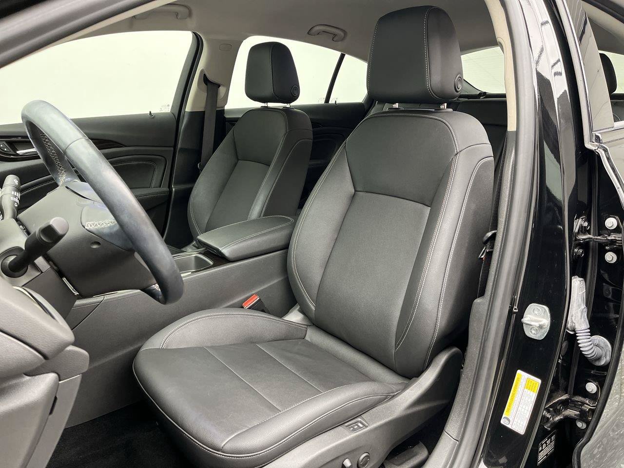 Certified 2020 Buick Regal Essence FWD image 11