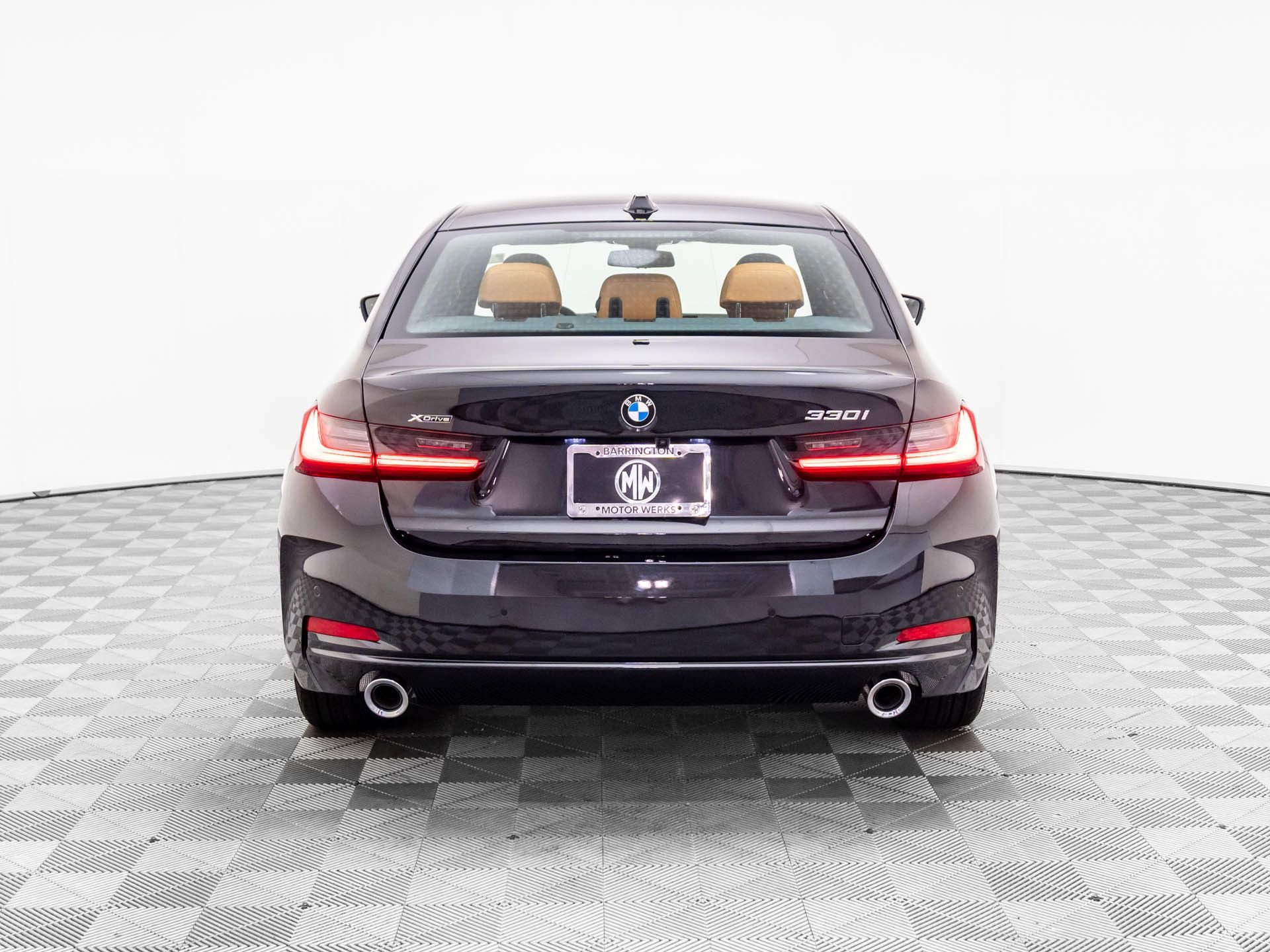 New 2025 BMW 330i xDrive Sedan w/ Convenience Package AWD/4WD image 5