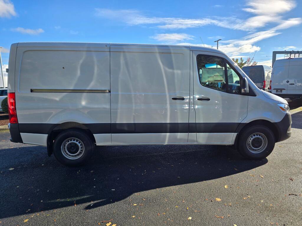 New 2026 Mercedes-Benz Sprinter 144 Cargo image 7