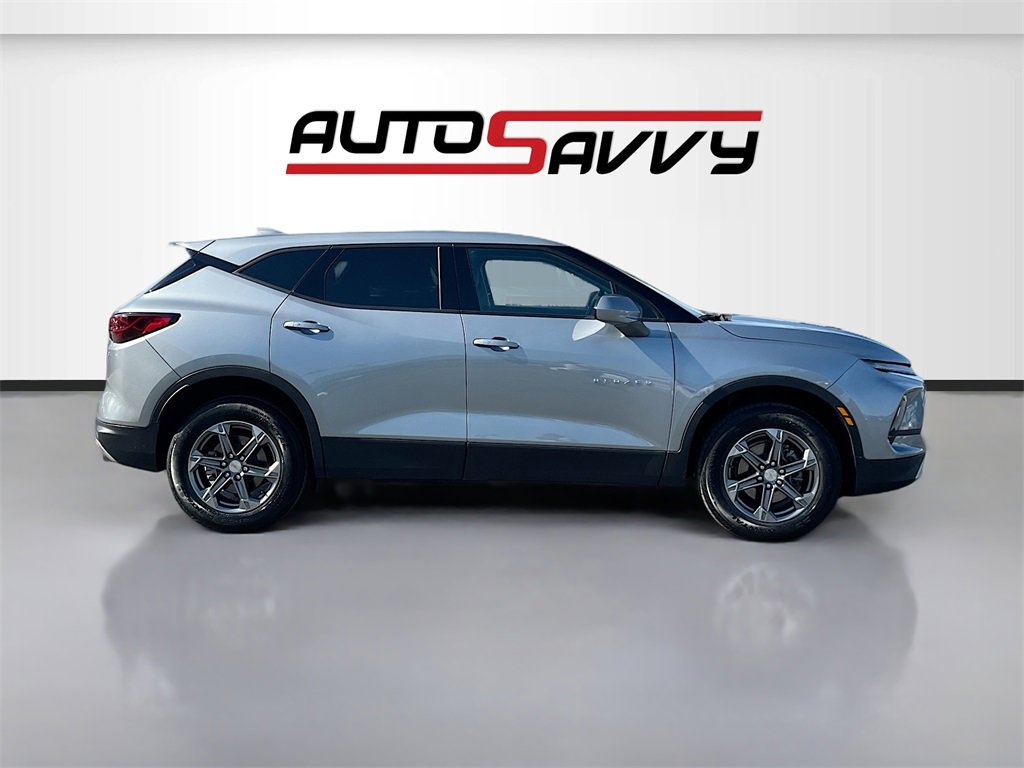 Used 2024 Chevrolet Blazer LT image 8