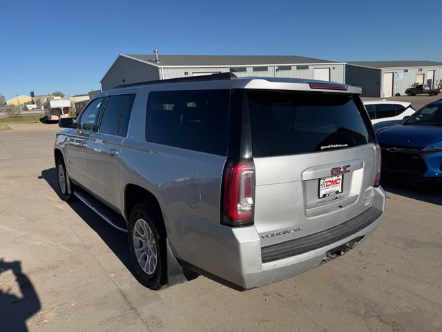 Used 2017 GMC Yukon XL SLT AWD/4WD image 11