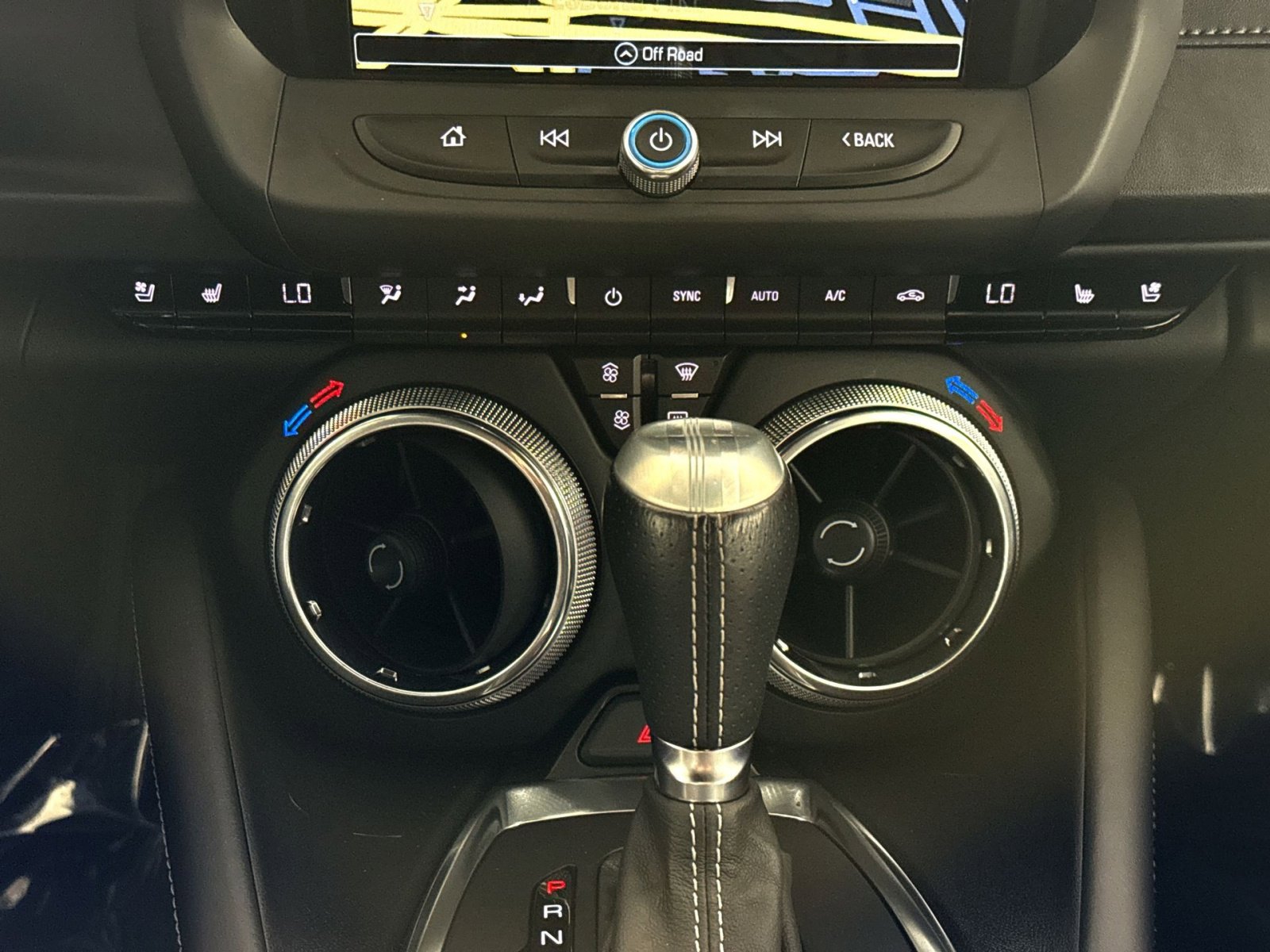 Used 2018 Chevrolet Camaro SS RWD image 21