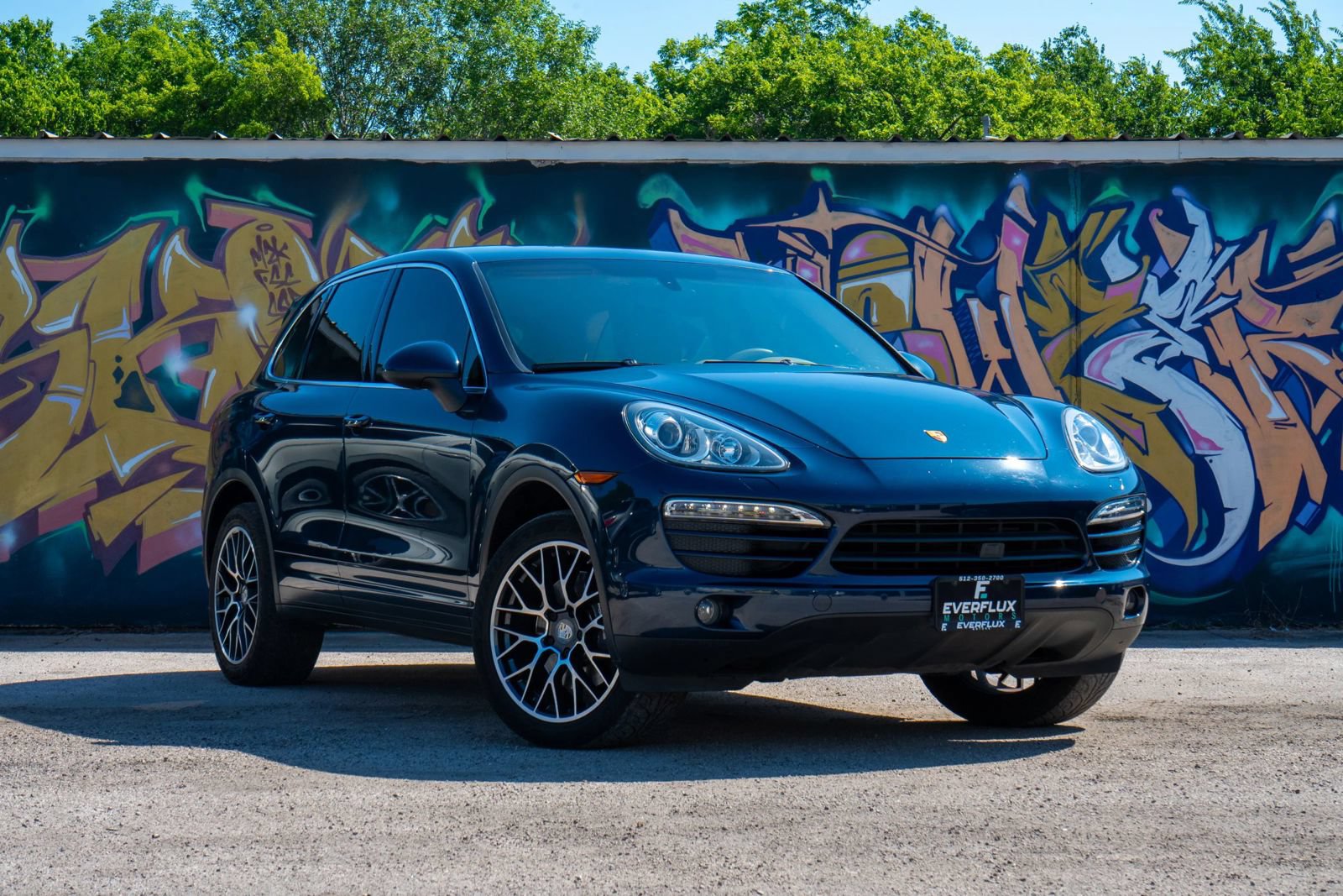 Used 2014 Porsche Cayenne AWD/4WD image 5