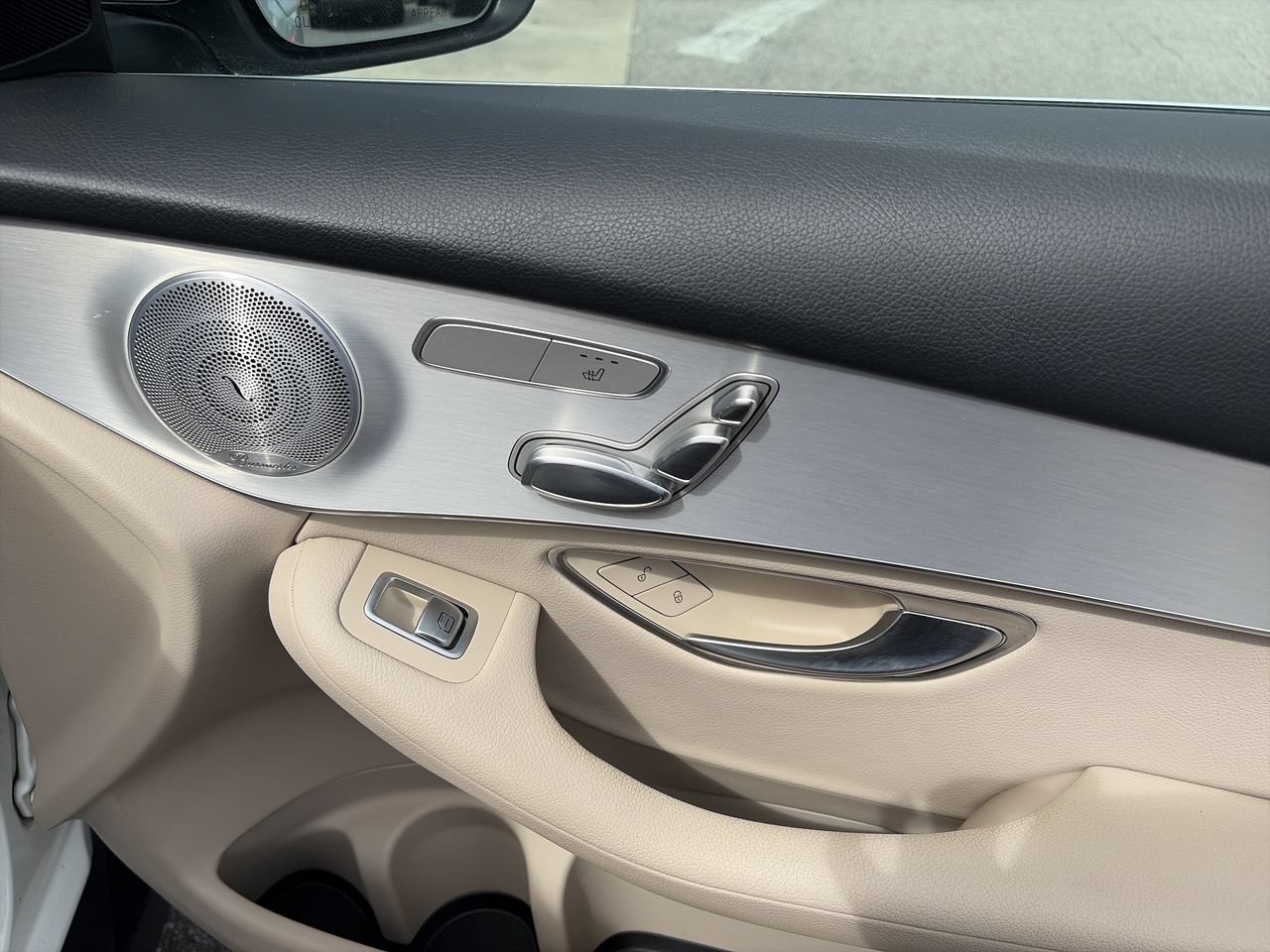 Used 2020 Mercedes-Benz GLC 300 image 39