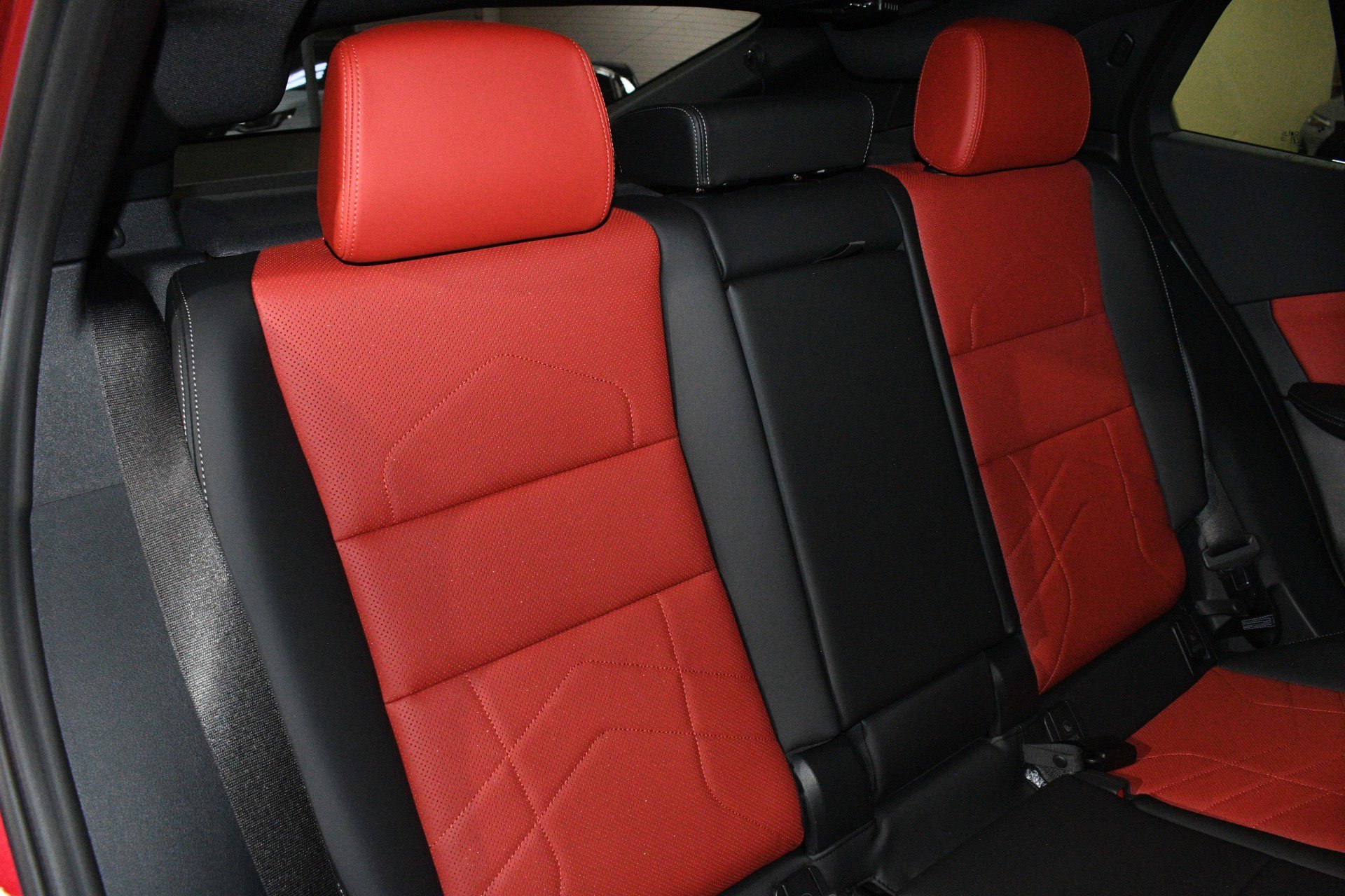 Used 2025 BMW X2 M35i w/ Premium Package AWD/4WD image 18