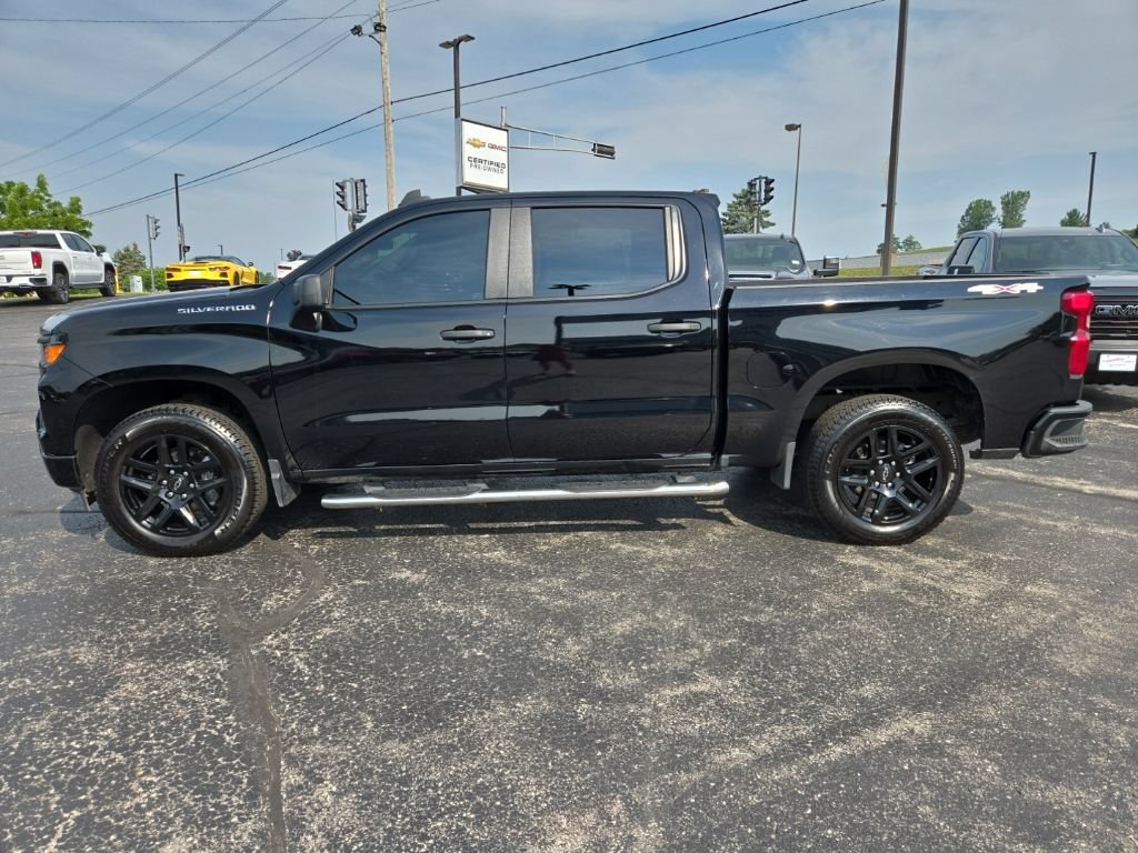 Certified 2022 Chevrolet Silverado 1500 Custom AWD/4WD image 7