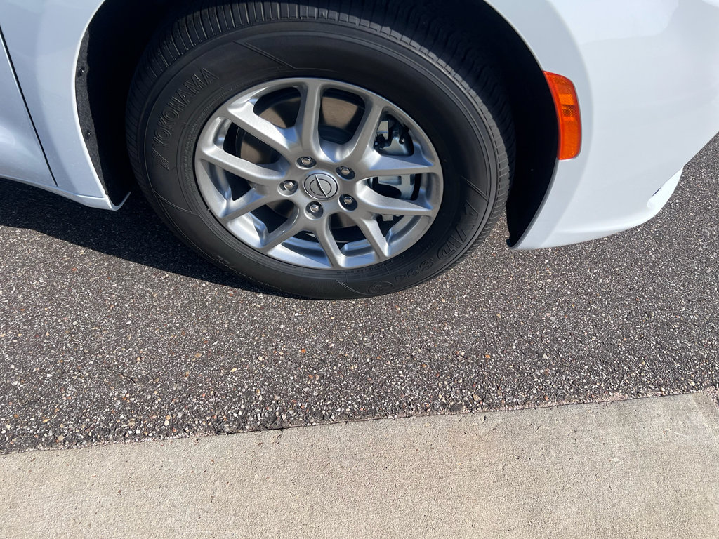 New 2026 Chrysler Pacifica Select FWD image 9