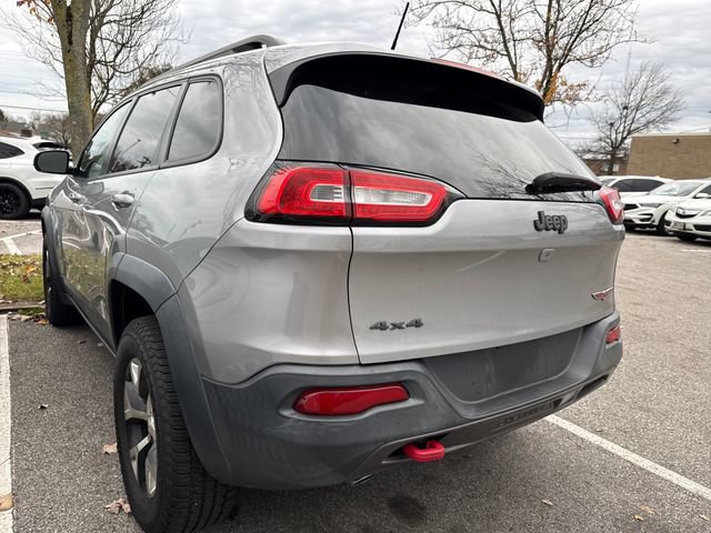 Used 2015 Jeep Cherokee Trailhawk w/ Comfort/Convenience Group image 2