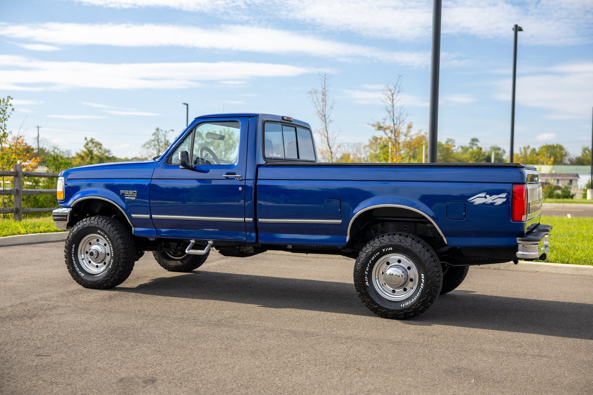 Used 1996 Ford F250 4x4 Regular Cab image 11